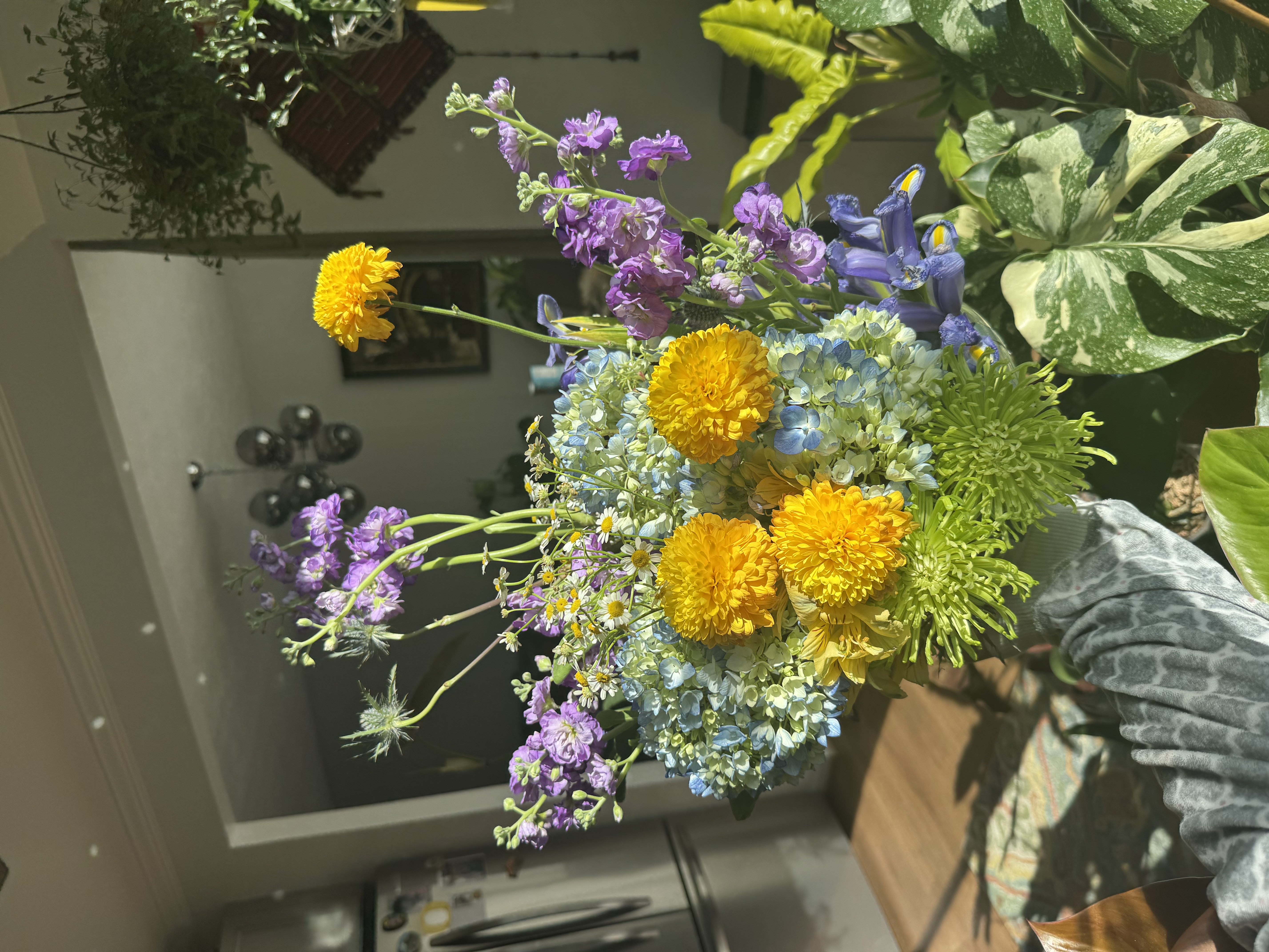 Sympathy arrangement